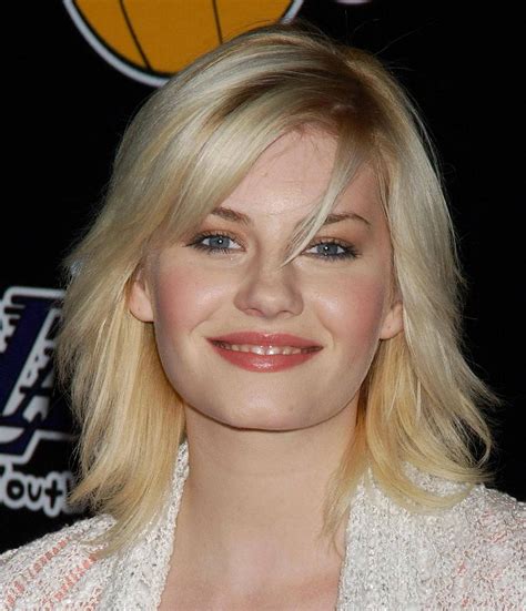 Naked Elisha Cuthbert Added By