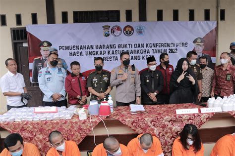 Polresta Malang Kota Ungkap Kasus Narkoba Ratusan Ribu Pil Ll Dan