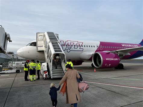 Wizz Air Zieht Mit Vielen Fl Gen Von Dortmund Nach K Ln Um