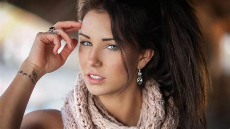 Women Looking At Viewer Tattoo Face Scarf Sensual Gaze Portrait