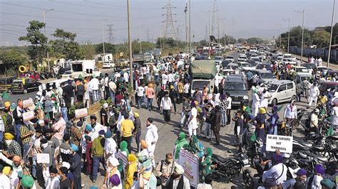 Farmers Call For Bharat Bandh Over Centres New Laws Mixed Response