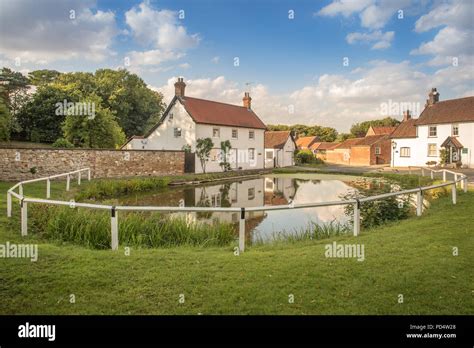 Bishop Burton Hi Res Stock Photography And Images Alamy