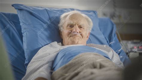 Elderly Man Resting In Hospital Bed Stock Image F032 8882 Science