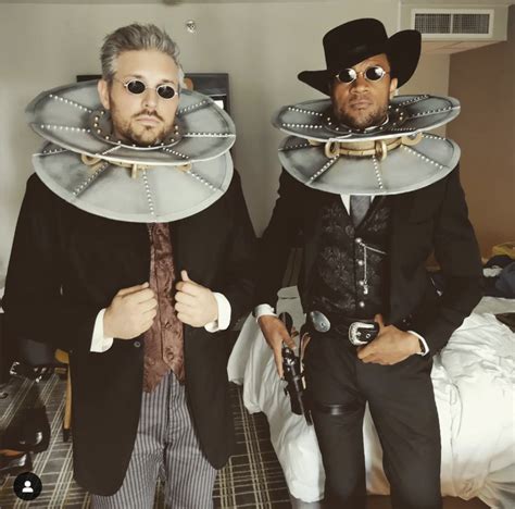 These Wild Wild West Cosplays Are A Breath Of Fresh Ass Bell Of Lost Souls