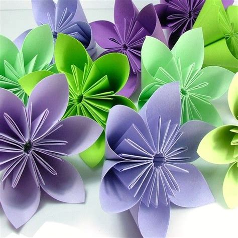 Origami Flowers 20pcs Purple And Green 2000 Via Etsy Origami Flores Manualidades