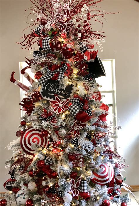 Red And White Christmas Decoration Decoomo