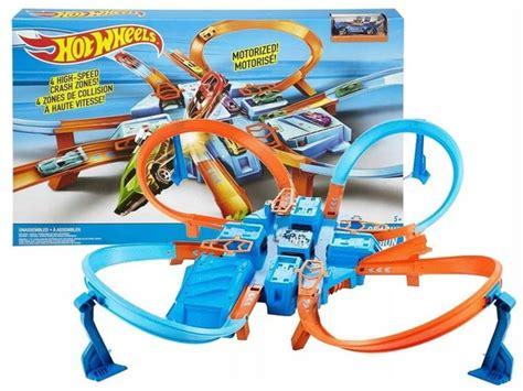 Игрушечный трек Hot Wheels Игровой набор Трасса Freaky Kraks с рампами петлей и перекрестком
