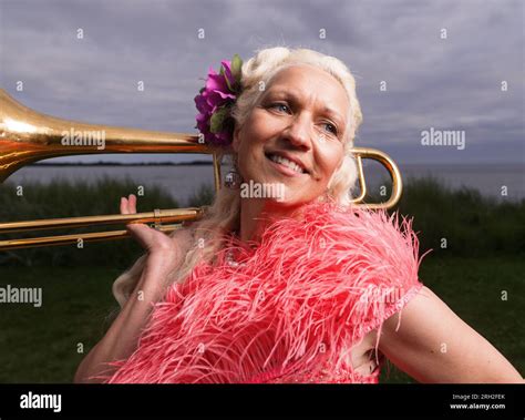 Hallevik 20230811 Portrtait Gunhild Carling Portrtait Gunhild Carling ...