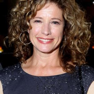 Nancy Travis Net Worth 2024: Wiki, Married, Family, Wedding, Salary
