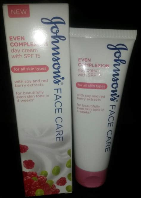 Johnsons - Johnson's® Even Complexion Day Cream Review - Beauty ...