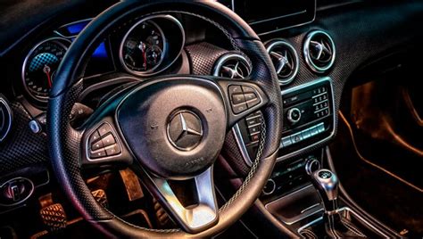 Mercedes Benz Prodao Etiri Odsto Manje Vozila U Pro Loj Godini Biznis Rs