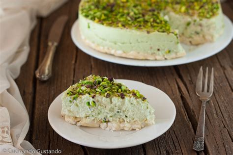 Torta Mousse Di Pistacchio E Base Croccante Al Cioccolato Bianco