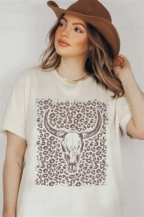 Boho Longhorn Skull Shirt Western Graphic Tee Leopard Print Shirt Texas