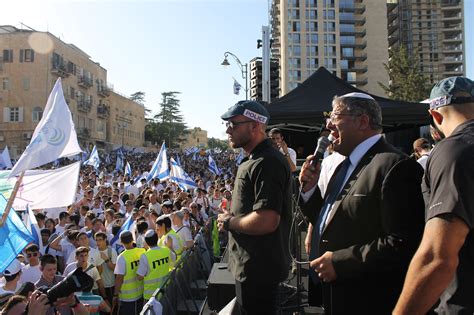 Ben Gvir Boasts Of Letting Jews Pray On Temple Mount Netanyahu Status