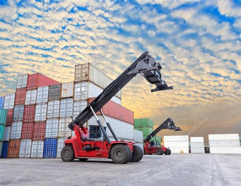 Crane lifting at container yard with beautiful sky — Stock Photo © kamonrat #44852283