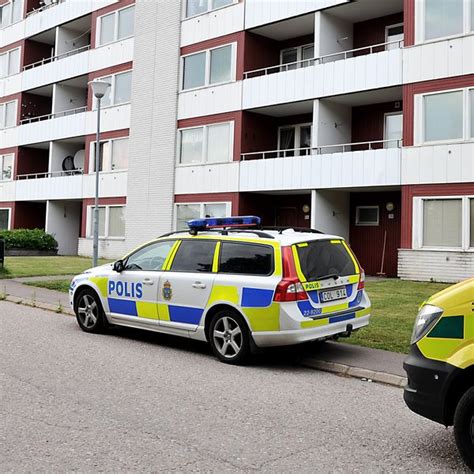 Ung Kvinna Hittad Död Polisen Utreder Mord Svt Nyheter