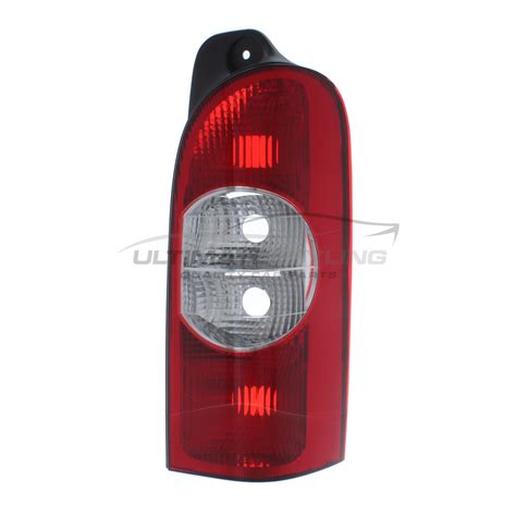 Rear Light Tail Light Drivers Side RH Rear Non LED For Nissan