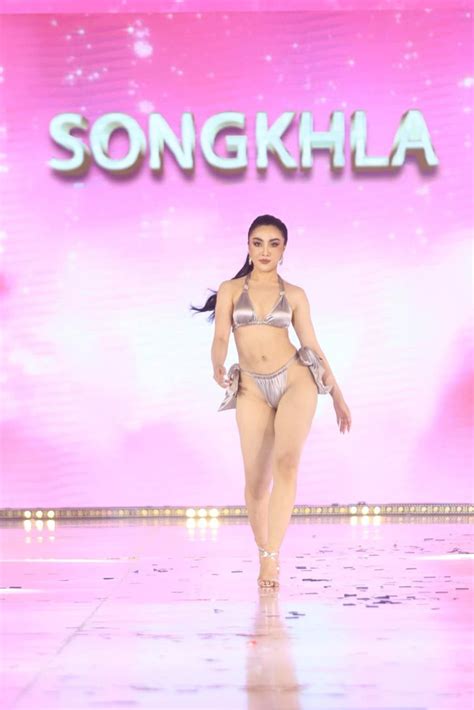 Bikini C A Th Sinh Hoa H U Ho N V Th I Lan B Ch Ph N C M