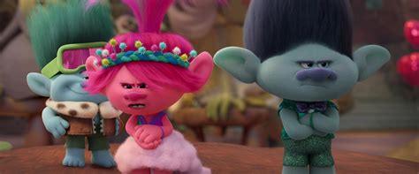 Trolls Band Together Screencap Fancaps