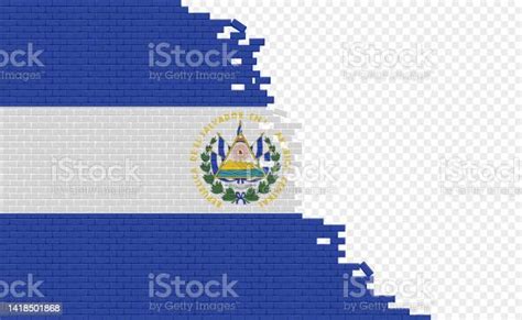 Vetores De Bandeira De El Salvador Na Parede De Tijolos Quebrado Vazio E Mais Imagens De