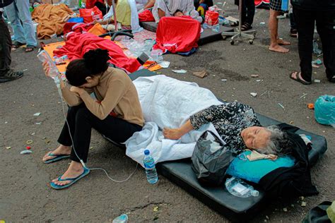 Foto Gempa Cianjur Orang Meninggal Dan Luka Luka Foto