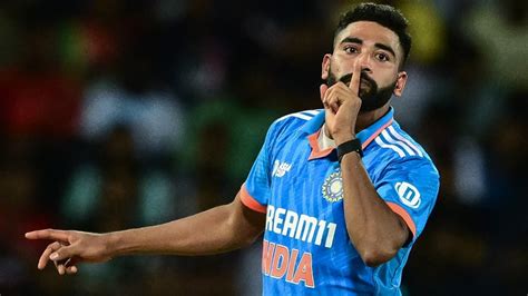 India Vs Sri Lanka Live Score Asia Cup 2023 Final Mohammed Siraj On A