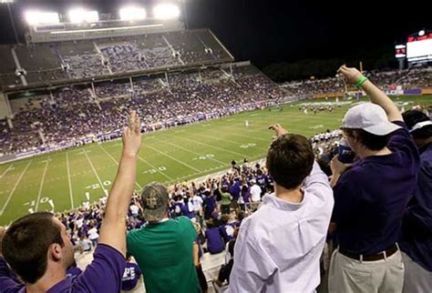 Iowa State Cyclones At Tcu Horned Frogs Tickets Amon G Carter