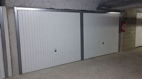 Porte De Garage Basculante Sur Mesure D Bordante Sans Rail