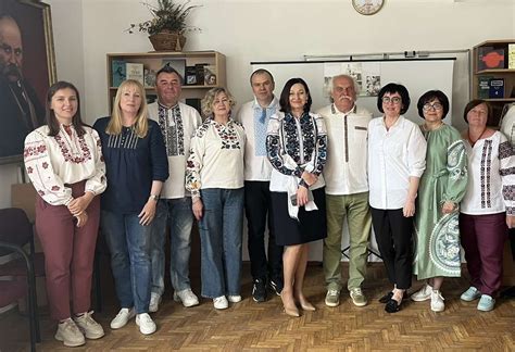 Важк... - Кафедра української літератури ВНУ ім. Лесі Українки | Facebook