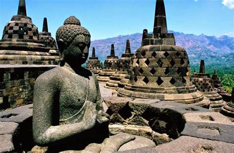 Sejarah Asal Usul Berdirinya Relief Candi Borobudur