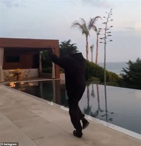 Inside Sean Diddy Combs 40million La Home With Eight Bedrooms