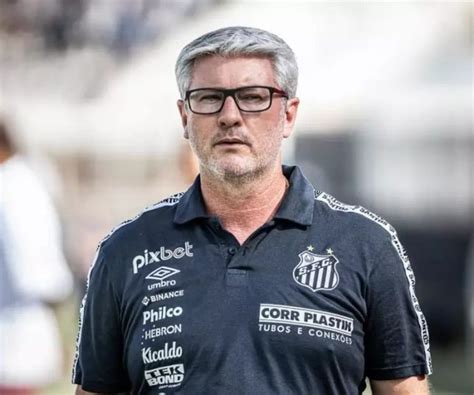 Notícias Diretoria do Santos bate o martelo e decide demitir Odair