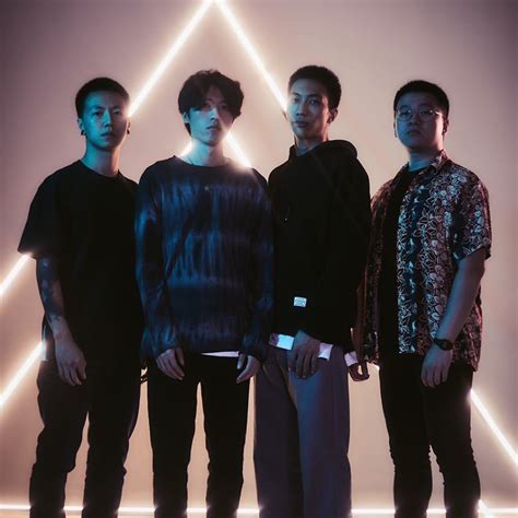 Alt Rock Band Life Awaits Release New Album And Music Video China