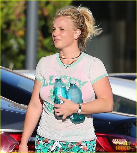 Britney Spears Works Up A Sweat At Yoga Class Photo 4315301 Britney