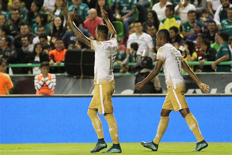 León 1 3 Pumas Mucha fiera Pumas golea a León y sigue de líder