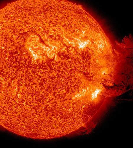 Massive Solar Prominence Eruption Captured On Video TechEBlog