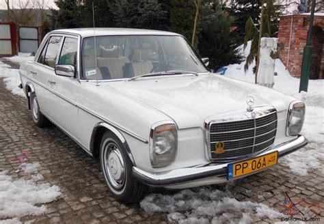 Mercedes Benz W115 Classic 1975