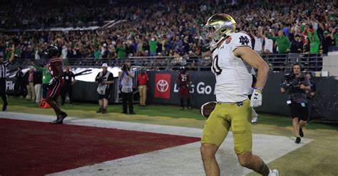 Notre Dame Wr Braden Lenzy Announces That Hes Done With Football One