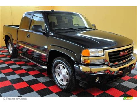 2005 Carbon Metallic GMC Sierra 1500 SLE Extended Cab 4x4 13894981