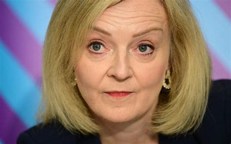 Liz Truss Wants Sunak To Back Bill To Safeguard Safe Spaces For Girls