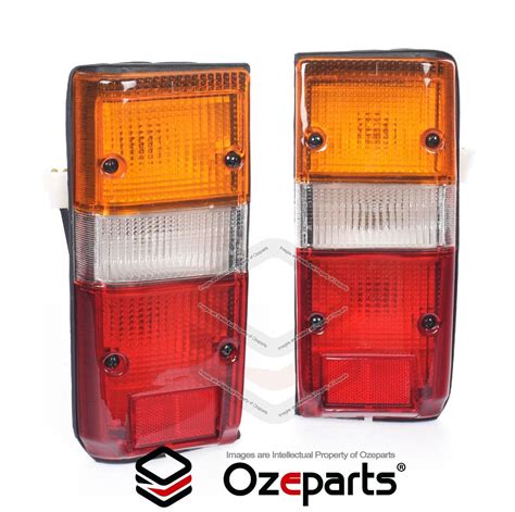 Set Pair LH RH Tail Light Rear Lamp For Toyota Landcruiser 60 Series