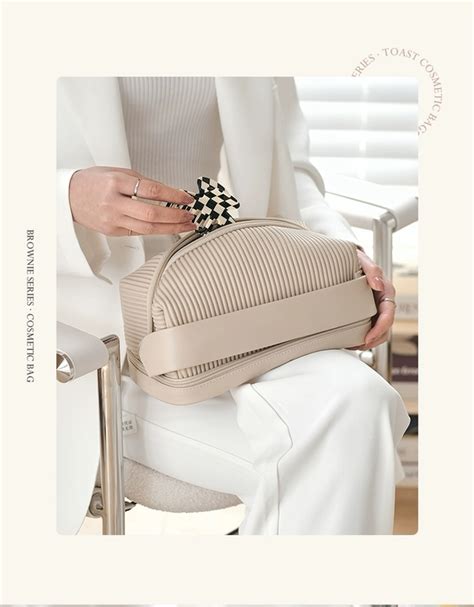 T I Ng Makeup T I Ng M Ph M Dung T Ch L N Di Ng N C C L N M I Si U Hot Son M I