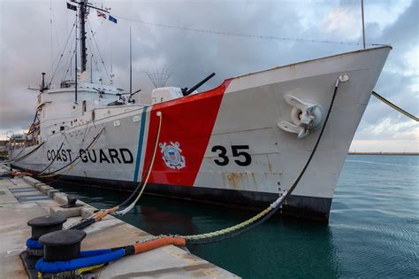 At Least 2 Killed 10 Missing After Boat Capsizes Near Key West Uscg