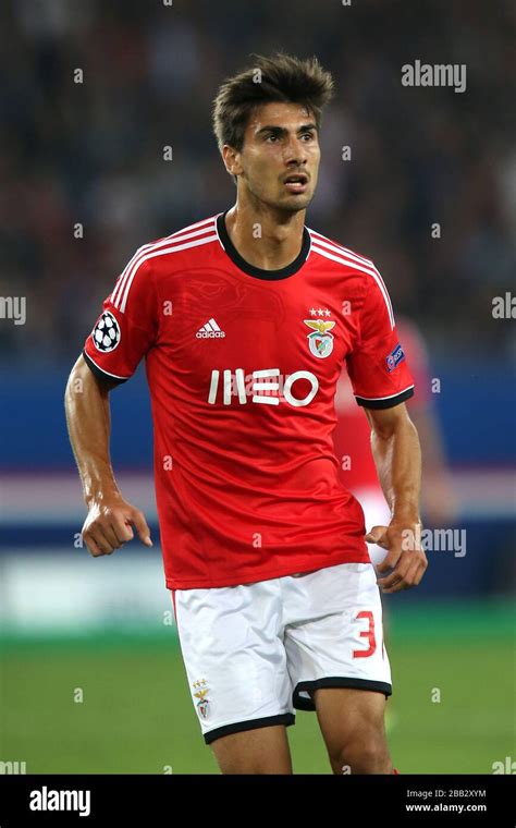 Andr Gomes Benfica Hi Res Stock Photography And Images Alamy