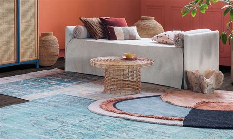 Layering Rugs Is The New Trend To Make A Room Feel Restful Livingetc