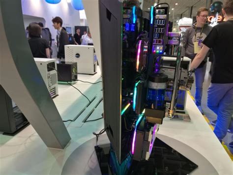 Computex 2017 In Win Senvole Vers La Quarante Deuxième Dimension Au