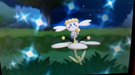 [6] Shiny Flabebe on an early radar chain of 11! : r/ShinyPokemon