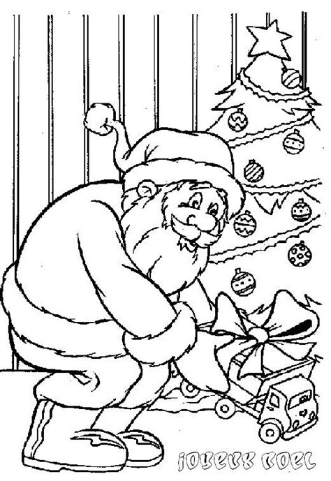 Coloriage Geant Noel A Imprimer Gratuit Serviratuse