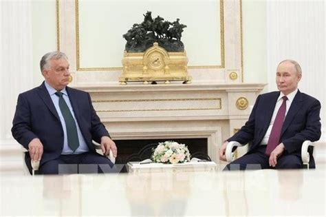 Le Premier ministre hongrois rencontre le président russe à Moscou