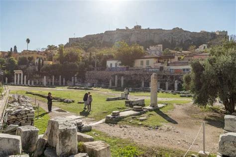 Athen Akropolis Plaka Viertel Private Walking Tour Getyourguide